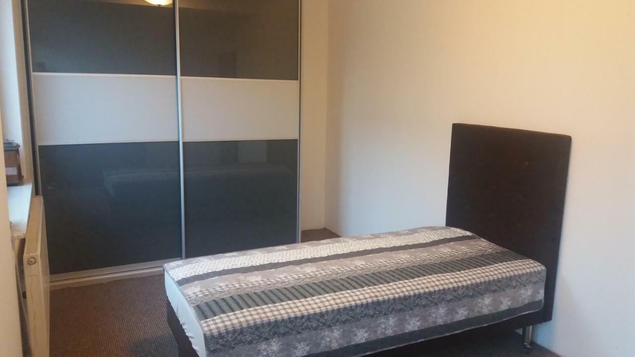 Apartamenty Hierowskiego 60G Катовице Экстерьер фото